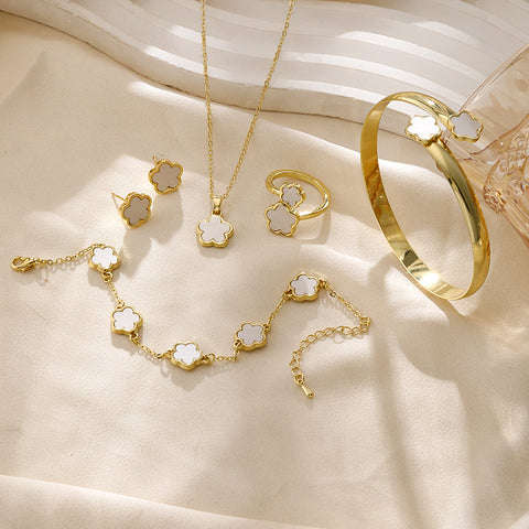 GoldWish™ | Juego De 5 Pulseras De La Suerte Con Cinco Hojas Y Flores Para Mujer, Con Dije De Trébol Acrílico Anillo Y Pendientes 🛒🔥🎁 |Envío GRATIS - 40% DE DESCUENTO|