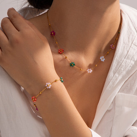 Set de Collar y Pulsera Flores de Primavera De Acero Inoxidable Bañado en Oro