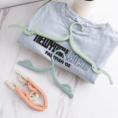 SmartFold™| Perchas Plegables Multifuncionales Para Ropa De Plástico, Plegable-Portatil  🛒🔥🎁 |Envío GRATIS - 30% DE DESCUENTO|