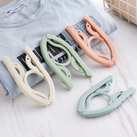 SmartFold™| Perchas Plegables Multifuncionales Para Ropa De Plástico, Plegable-Portatil  🛒🔥🎁 |Envío GRATIS - 30% DE DESCUENTO|
